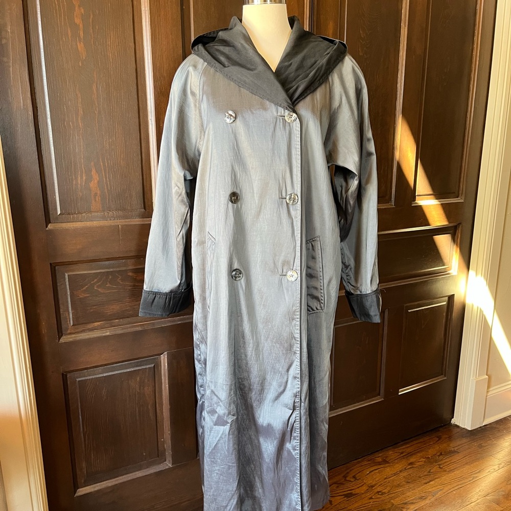 Whaling Mfg Co Women's Size 6R Vintage Hooded Raincoat Dressy Long Metallic Gray